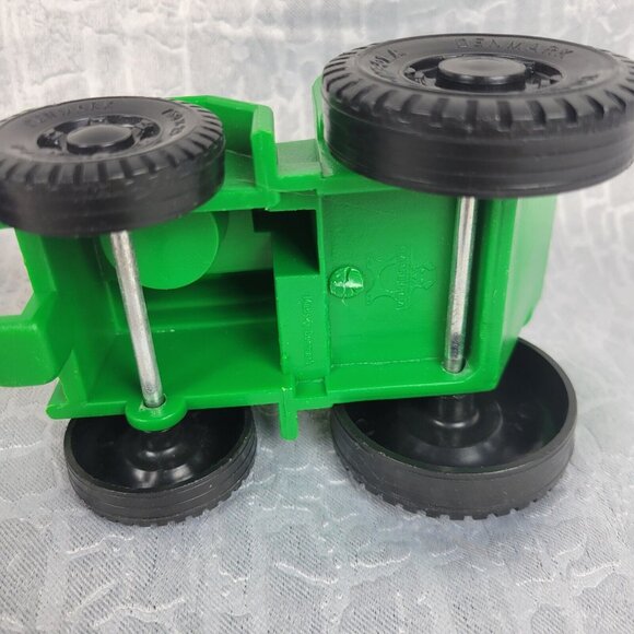 Vintage Plasto-Bambola Denmark Plastic Tractor And Trailer - Picture 3 of 8